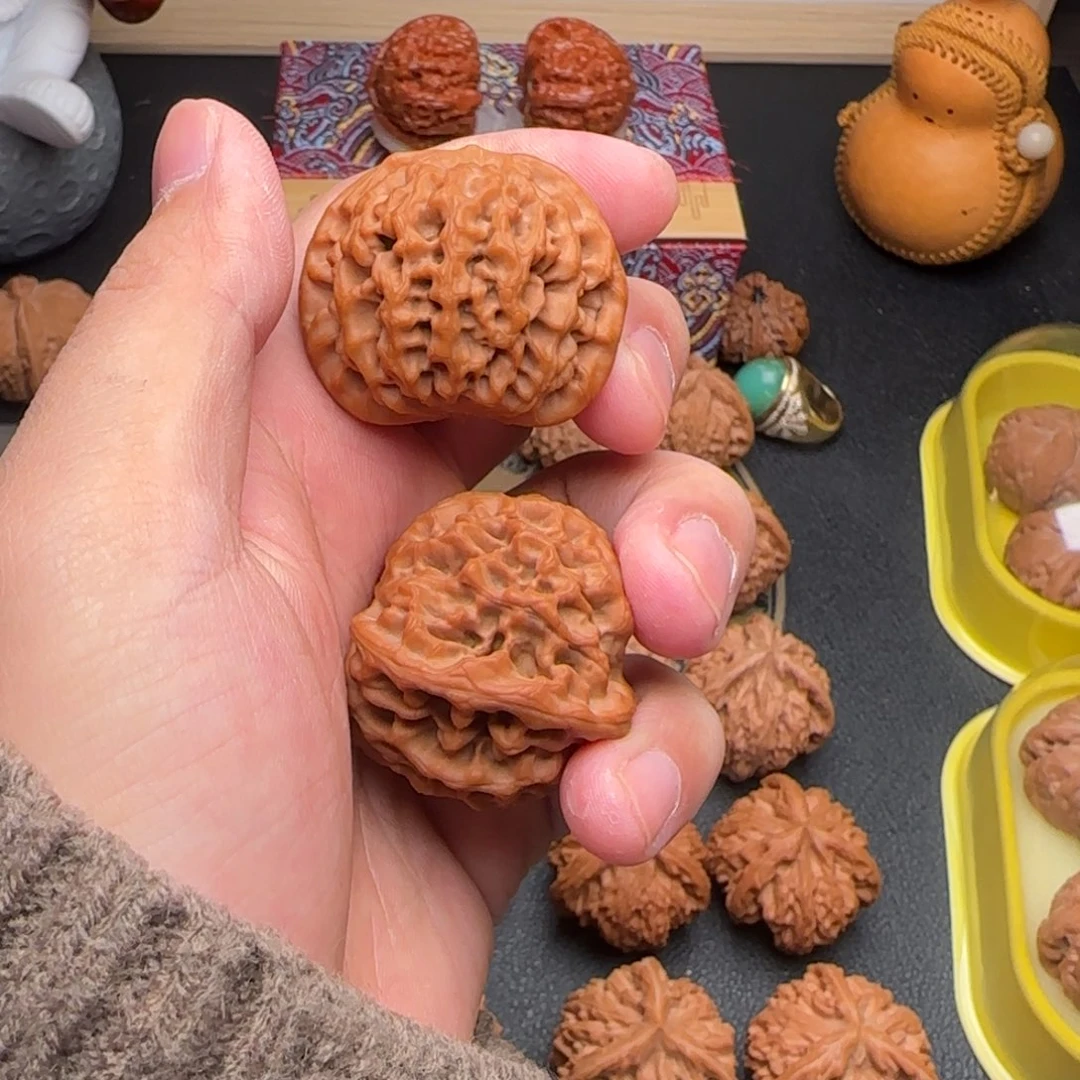 肥****吊坠文玩核桃秦闷