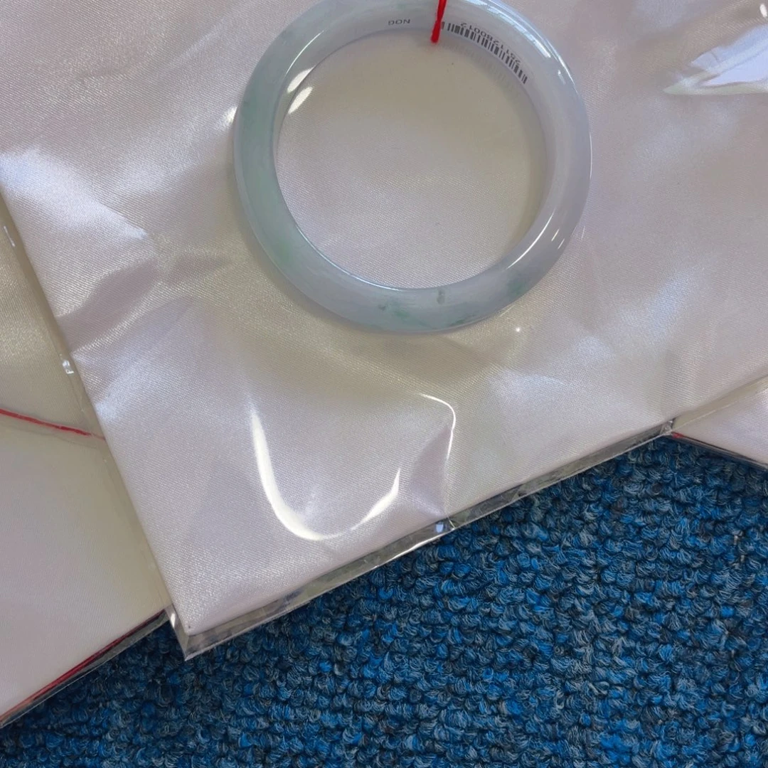 翡翠未镶嵌手镯6061. 38