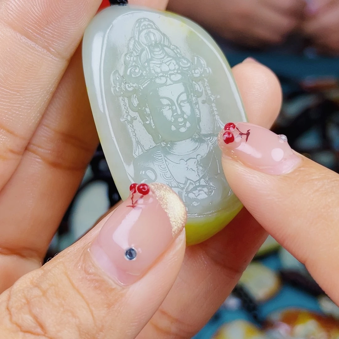 颈饰未镶嵌和田玉