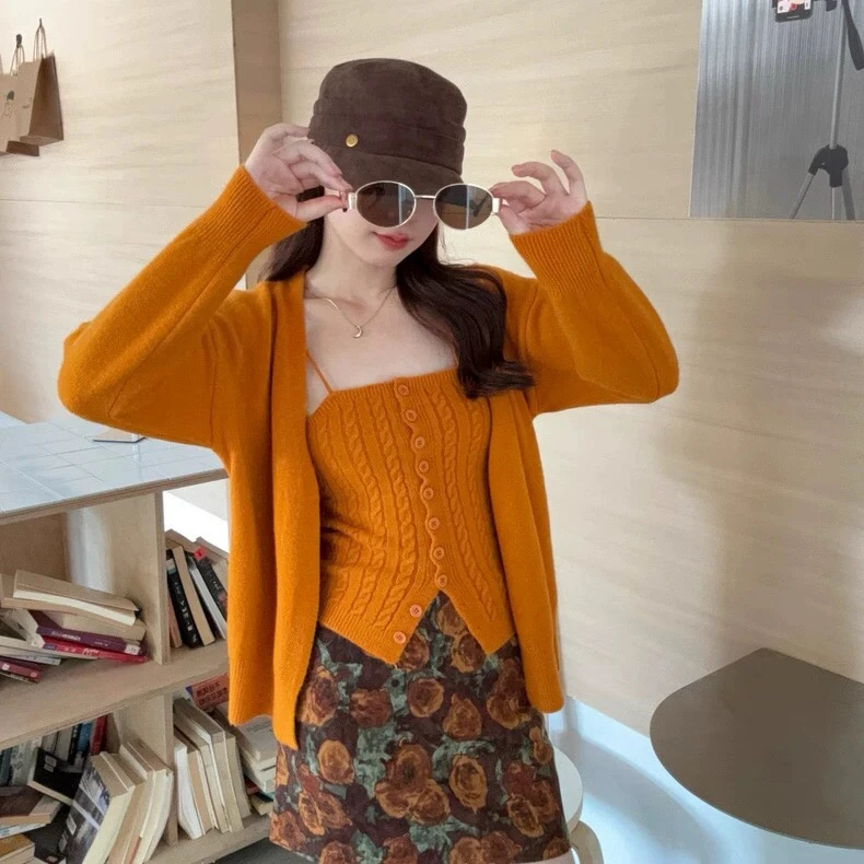 【月姐家】橘色开衫外套吊带背心上衣两件套装女2025新款秋季穿搭