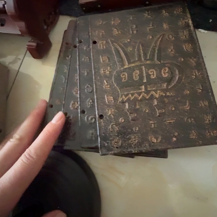 吊坠紫金钵盂菩提