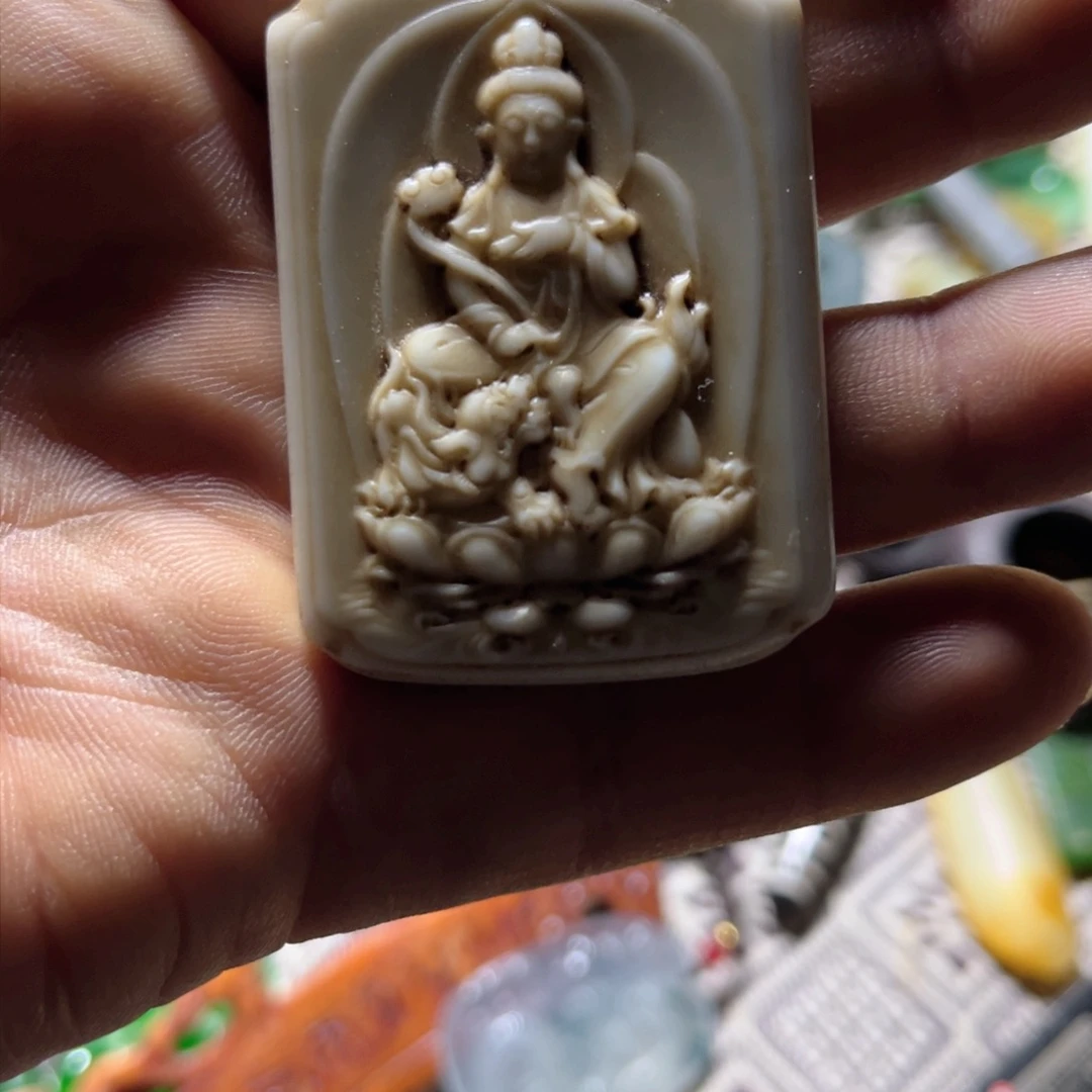 和田玉（糖玉）挂件未镶嵌用****4