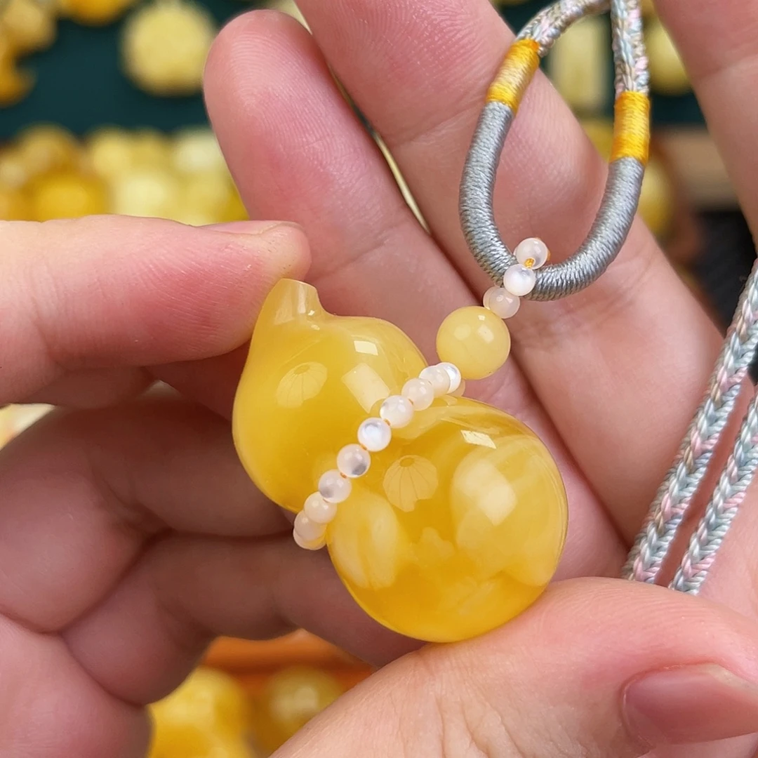 蜜蜡毛衣链未镶嵌蜜蜡
