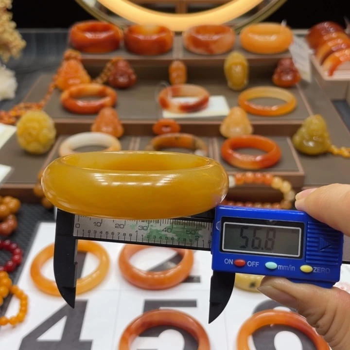 石英质玉（黄龙玉）合金手镯