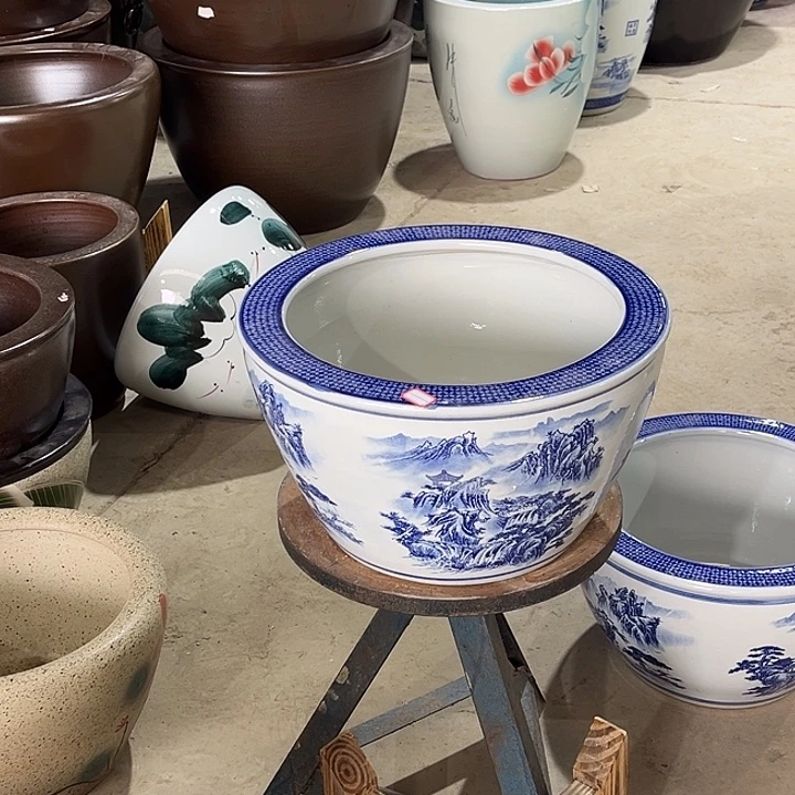 景德镇陶瓷鱼缸艺术