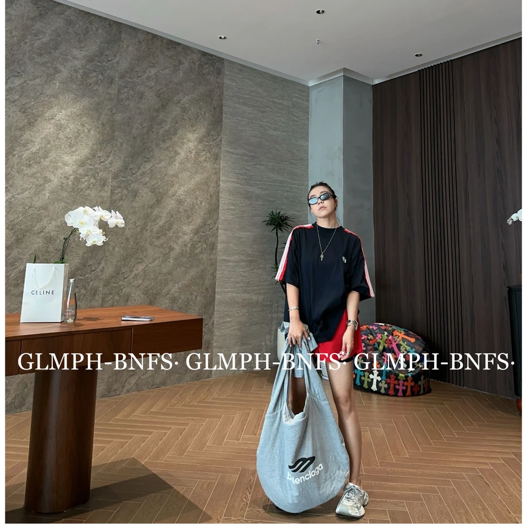 GLMPH-BNFS【超爱巴黎】杠条拼色刺绣宽松圆领短袖百搭T恤-897