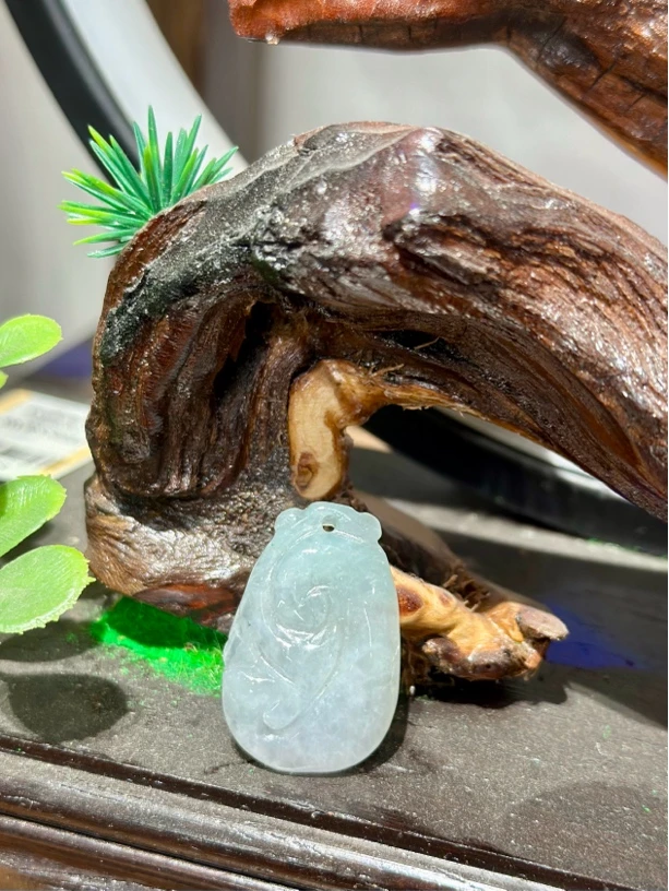 天然A货翡翠如意（多样性发其一）