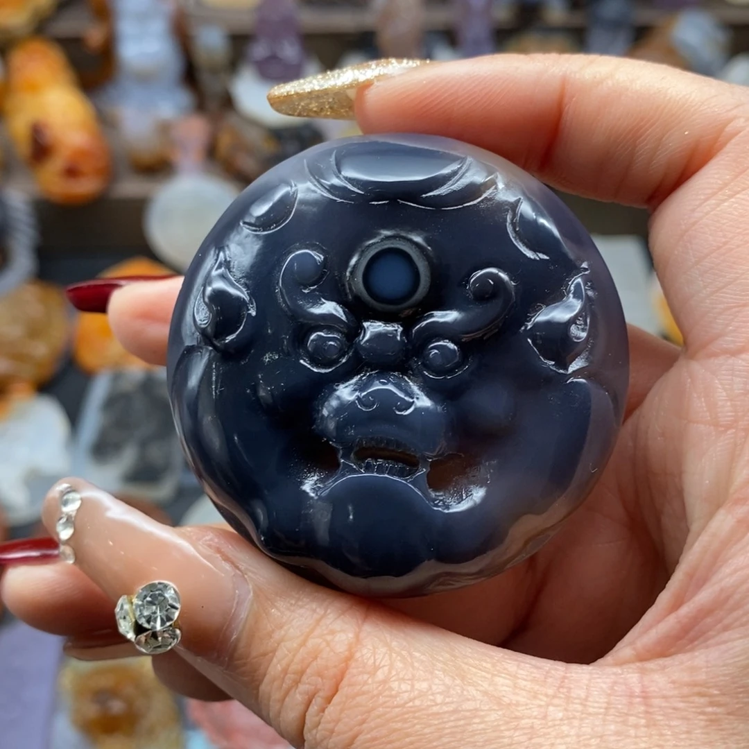 玛瑙/玉髓吊坠(不含链)未镶嵌东**，