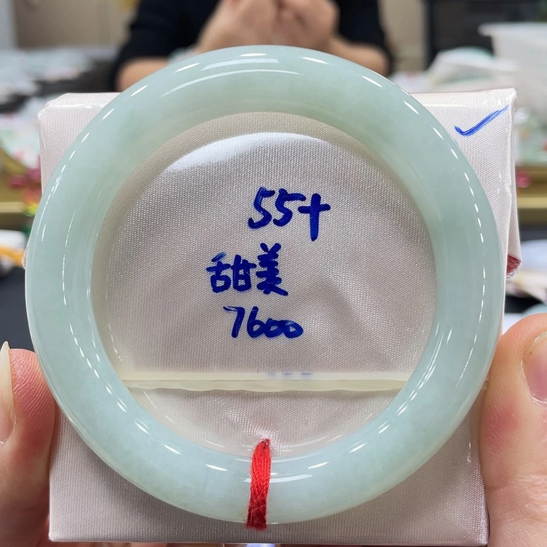 未镶嵌手镯翡翠翡翠