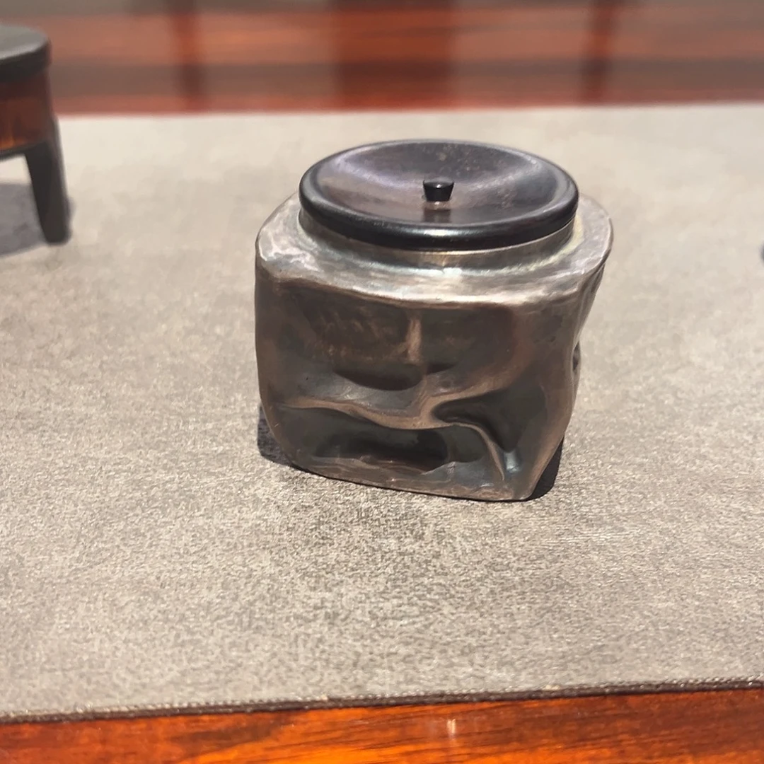 香榧木银茶仓抽象画手工艺术气息