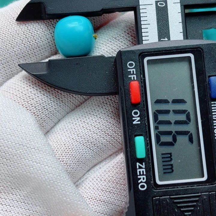 绿松石珠宝未镶嵌