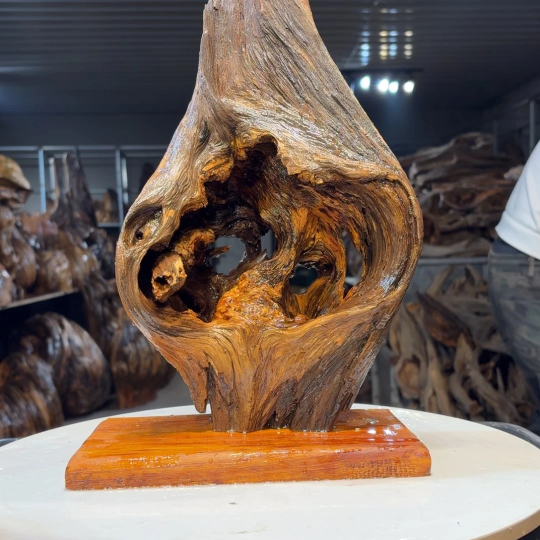 ༺***༻木猛子琥珀木摆件c05