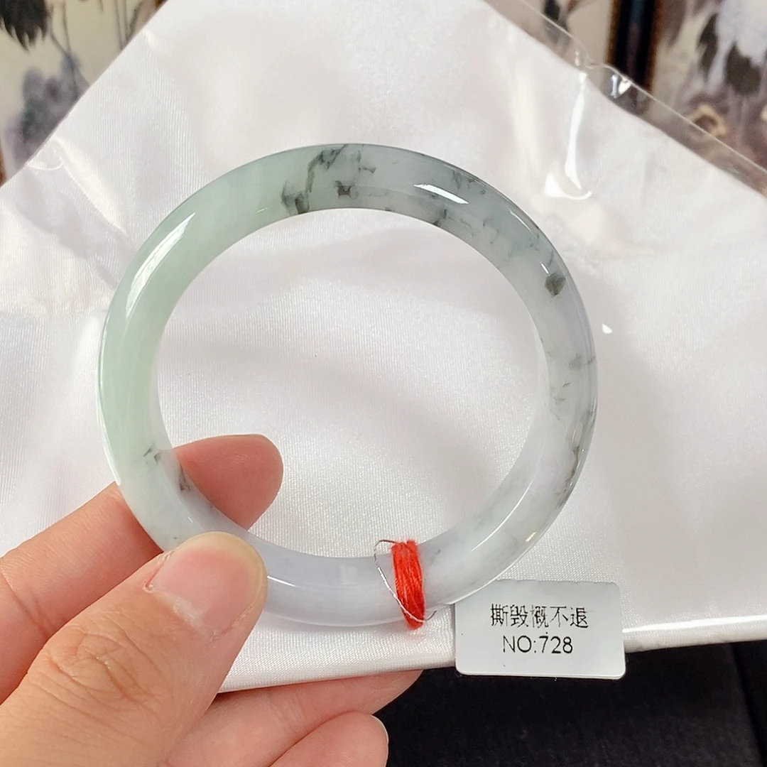 未镶嵌手镯翡翠手镯