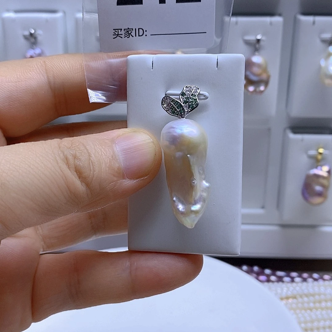 颈饰未镶嵌淡水珍珠