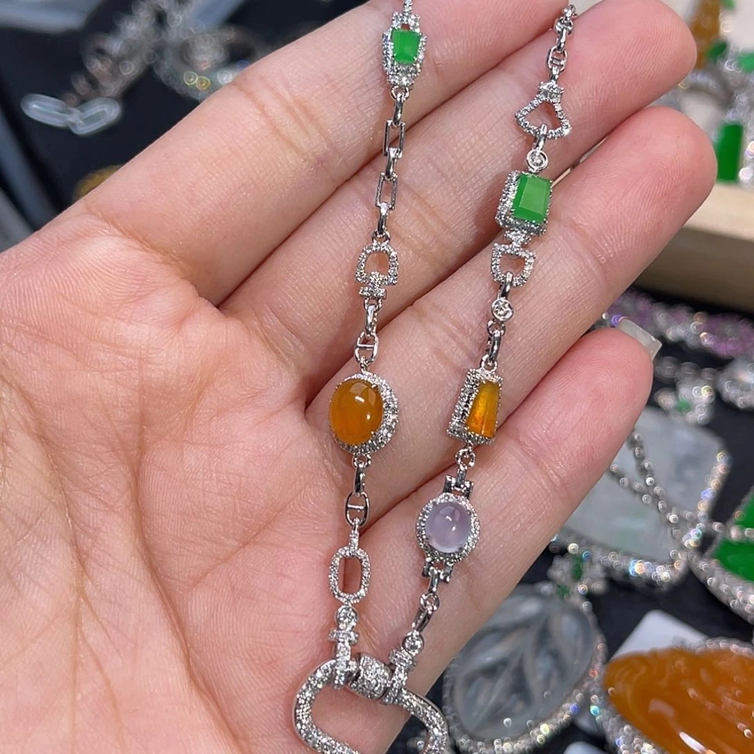 翡翠18K金镶嵌项链毛衣链