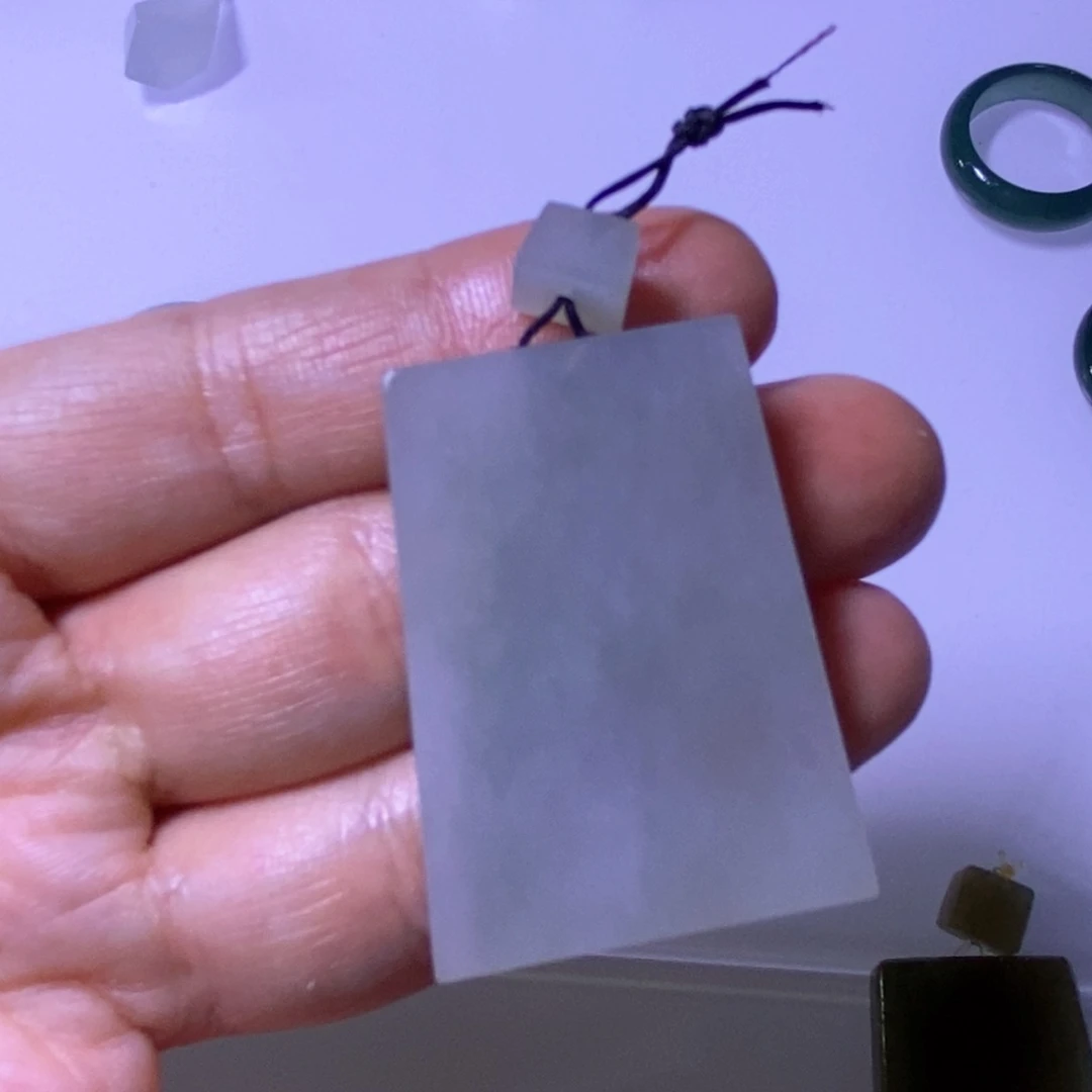 未镶嵌定制翡翠清*?翡翠吊坠