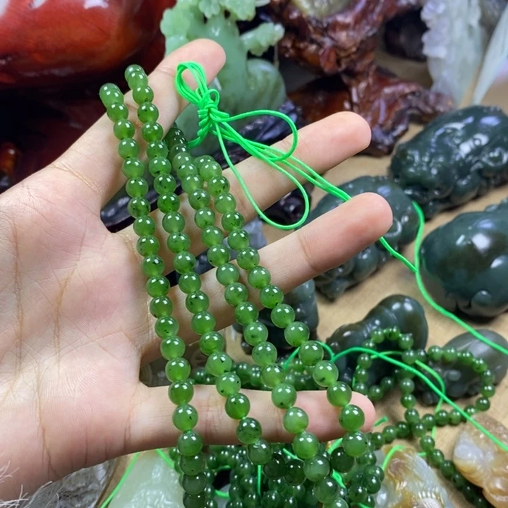 和田玉（碧玉）未镶嵌颈饰