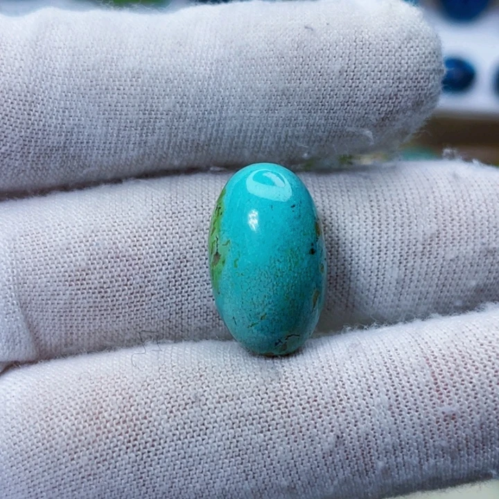 绿松石未镶嵌饰品