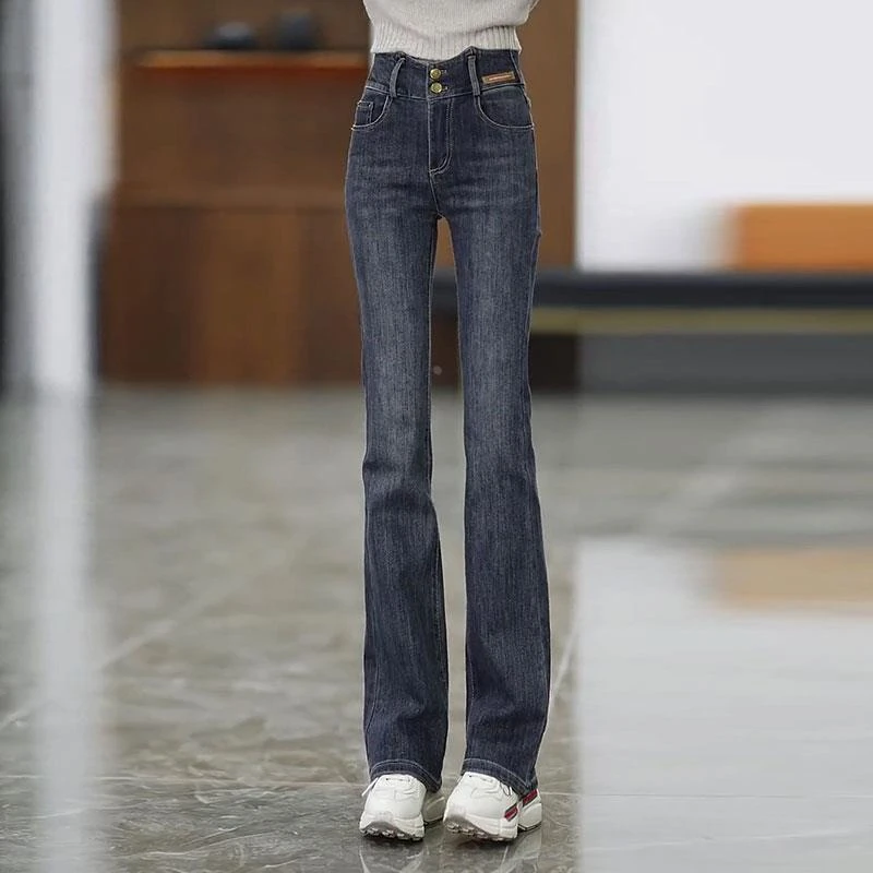 水泥灰微喇牛仔裤女2025新款秋冬冬加绒女裤高腰小个子马蹄喇叭裤