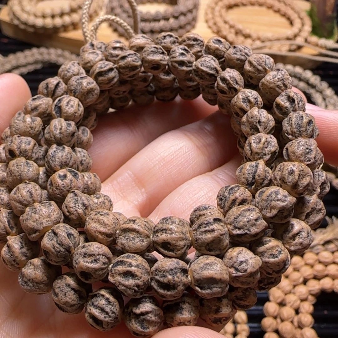 吊坠柏香籽/百香籽三**后