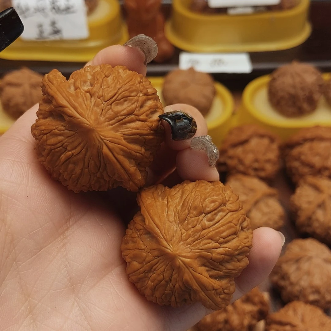 吊坠文玩核桃38全品泥鳅背