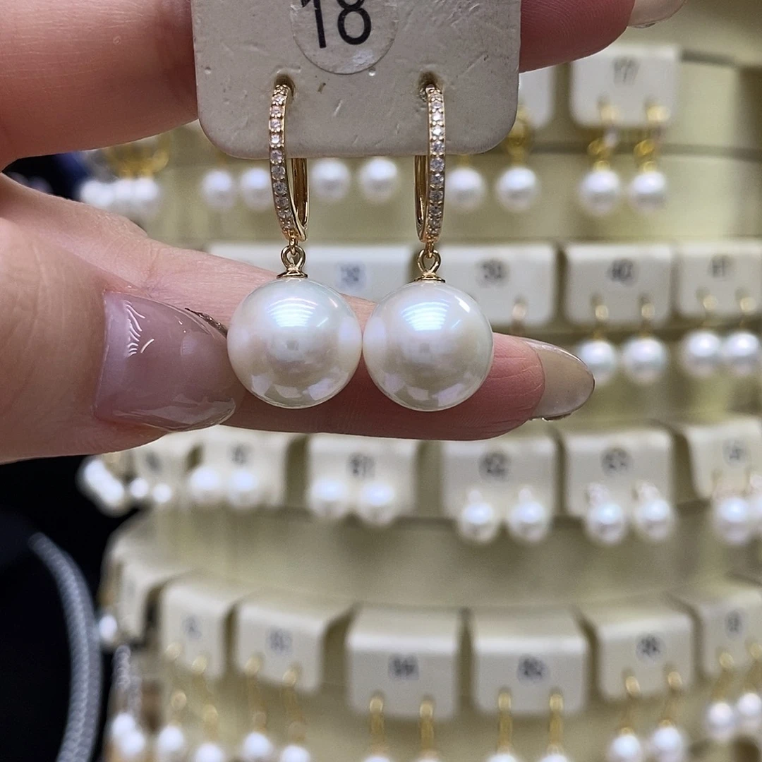 银S925镶嵌淡水珍珠耳饰