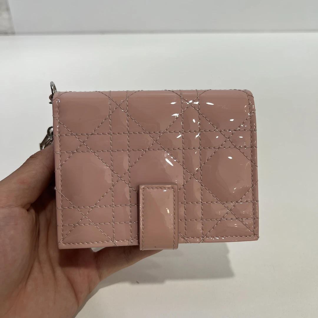 95新 DIOR/迪奥 lady dior五格漆皮短款钱包 成色98新