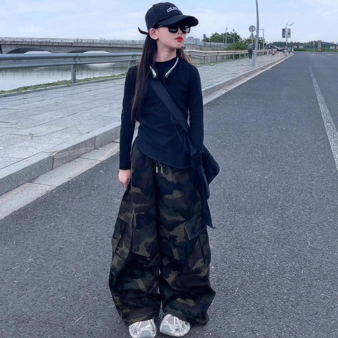 2025早秋新款洋气设计感长袖女童炸街时髦休闲工装迷彩裤潮2套装