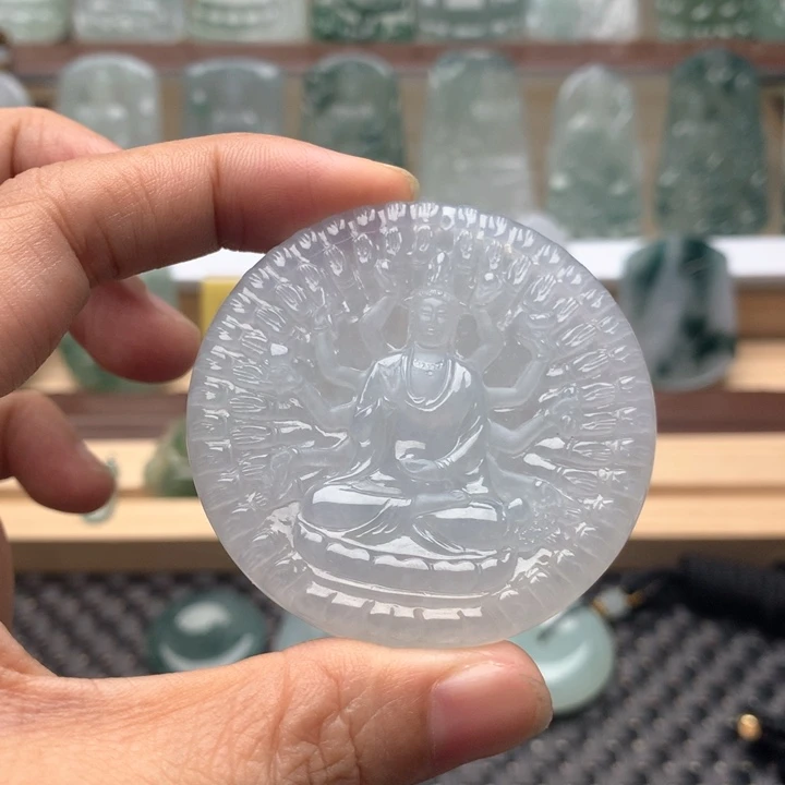 枫****翡翠未镶嵌颈饰千手