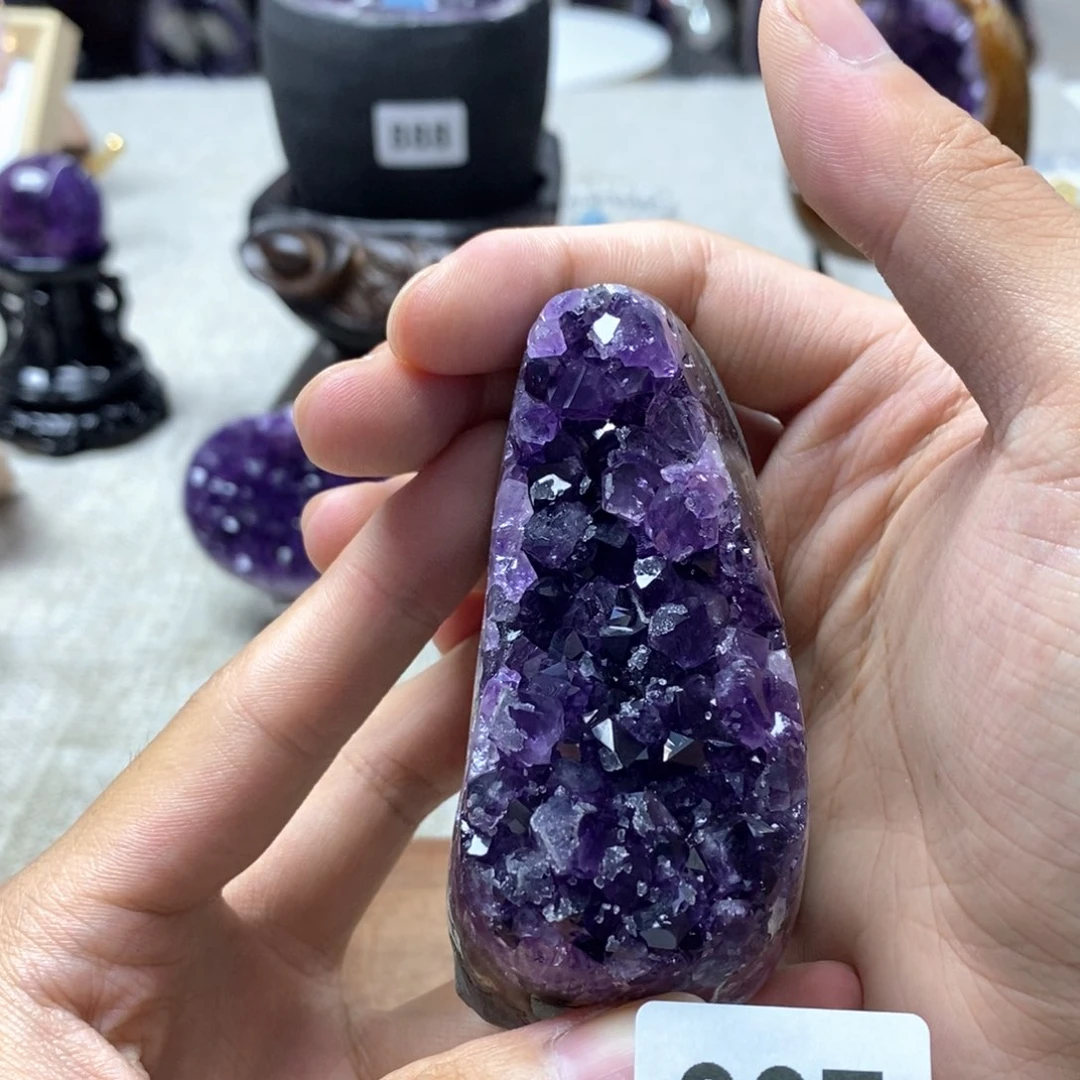 未镶嵌水晶大型摆件（非配饰）