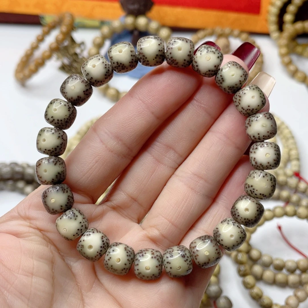 星月菩提吊坠石玉料冰糖大眼睛卡10