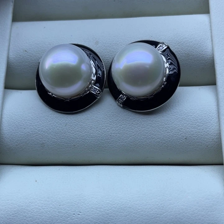 银S925镶嵌耳饰淡水珍珠