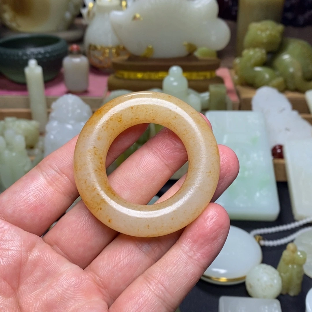 未镶嵌和田玉挂件