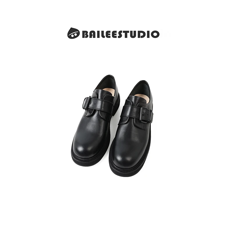 【柏栗良品】英伦风简约水洗马皮气质百搭一字扣厚底单鞋241202