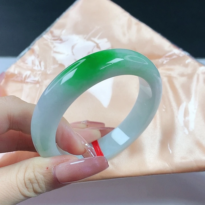 未镶嵌手镯翡翠翡翠899