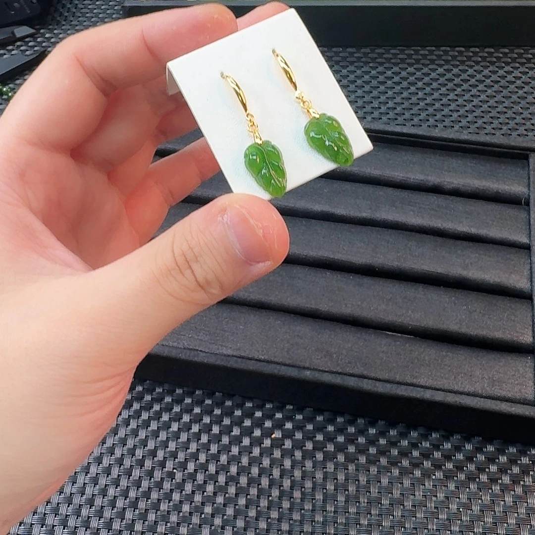 和田玉银S925镶嵌颈饰碧玉叶子耳饰一对