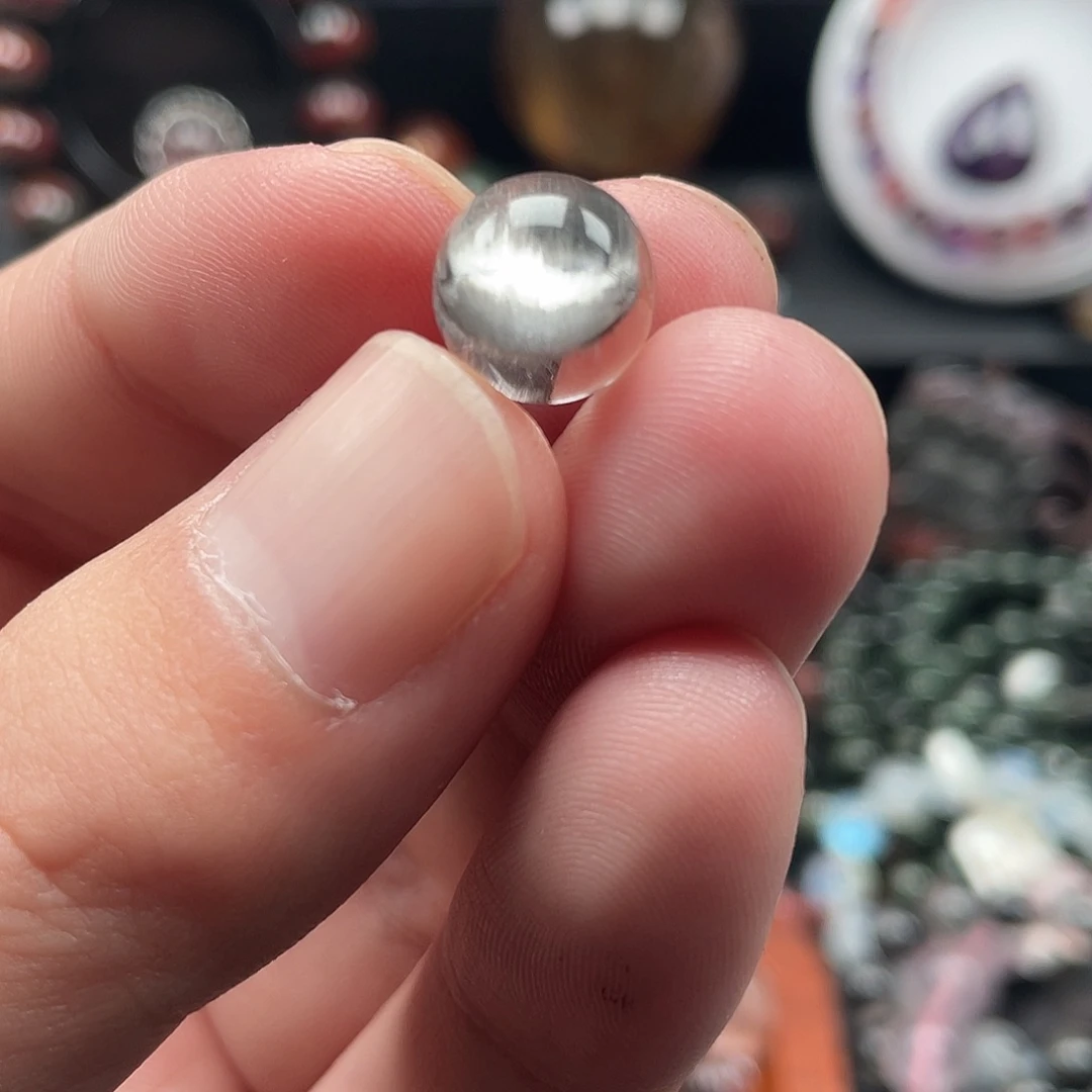 水晶银钛吊坠(打孔不退换)未镶嵌彭*