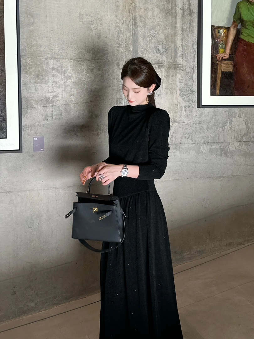 D113289F时尚老钱风连衣裙气质显瘦秋冬时尚套装长袖法式针织