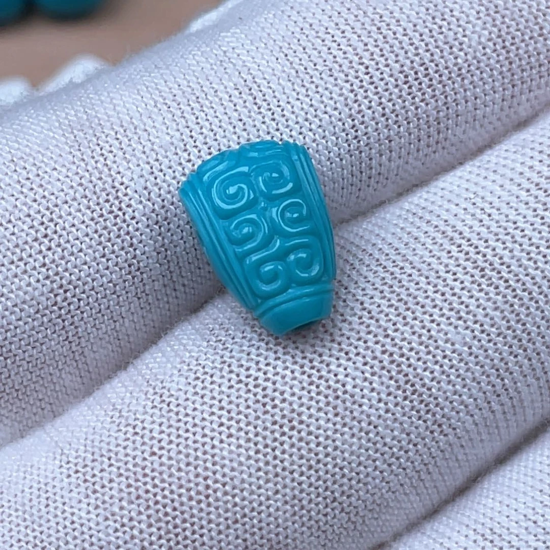 绿松石未镶嵌颈饰8.5mm