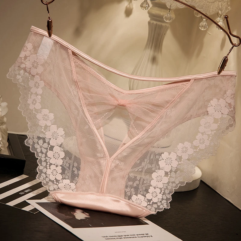 轻奢缎面低腰性感内裤女镂空露臀蝴蝶结火辣纯欲薄网纱诱惑三角裤