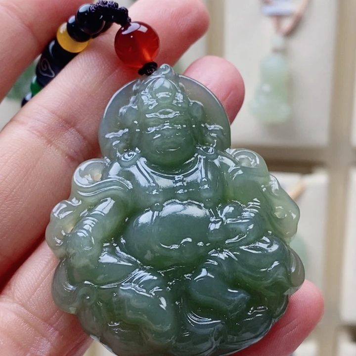 嘉***俊和田玉未镶嵌颈饰