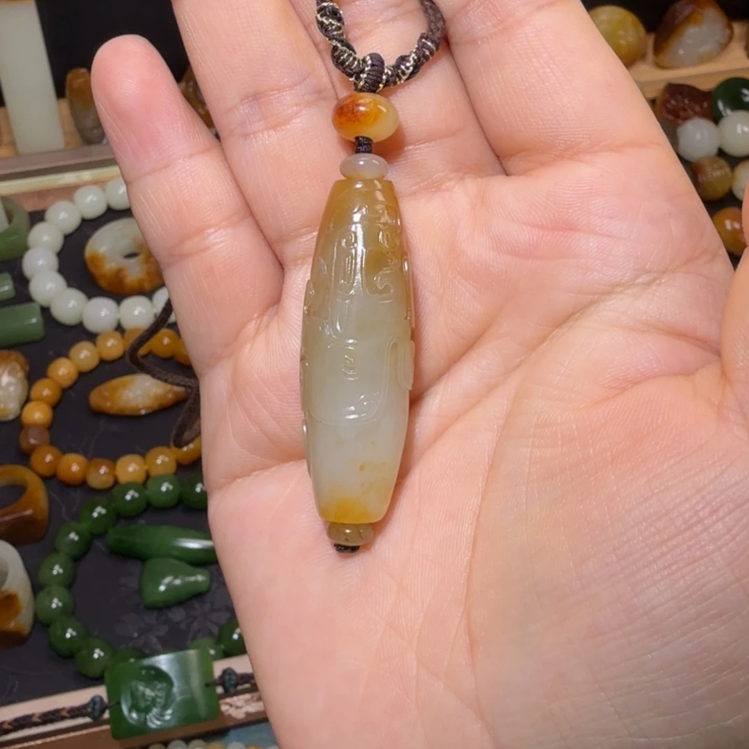 徐****和田玉未镶嵌珠宝奇石