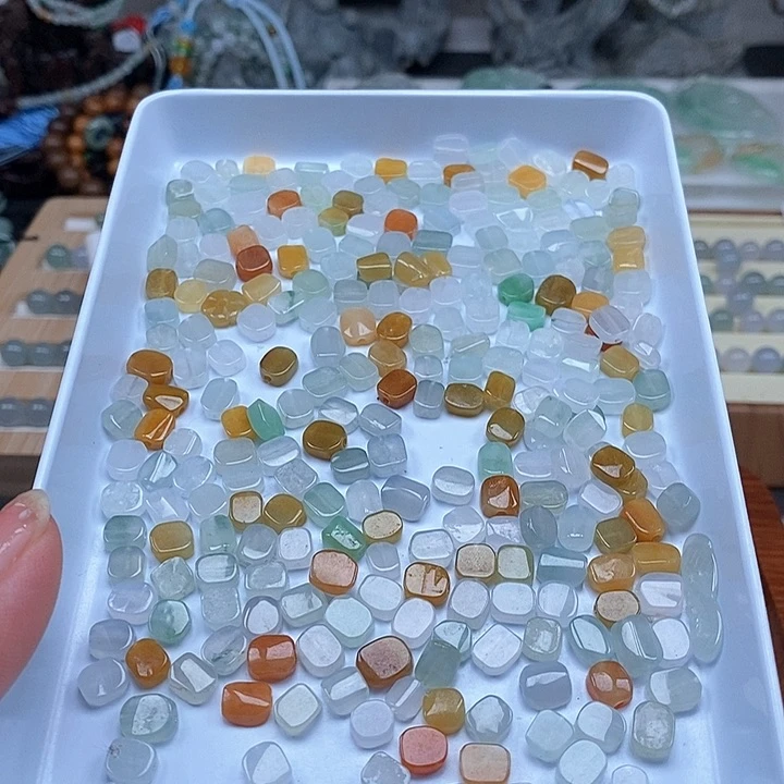 吊坠(不含链)未镶嵌翡翠一个15