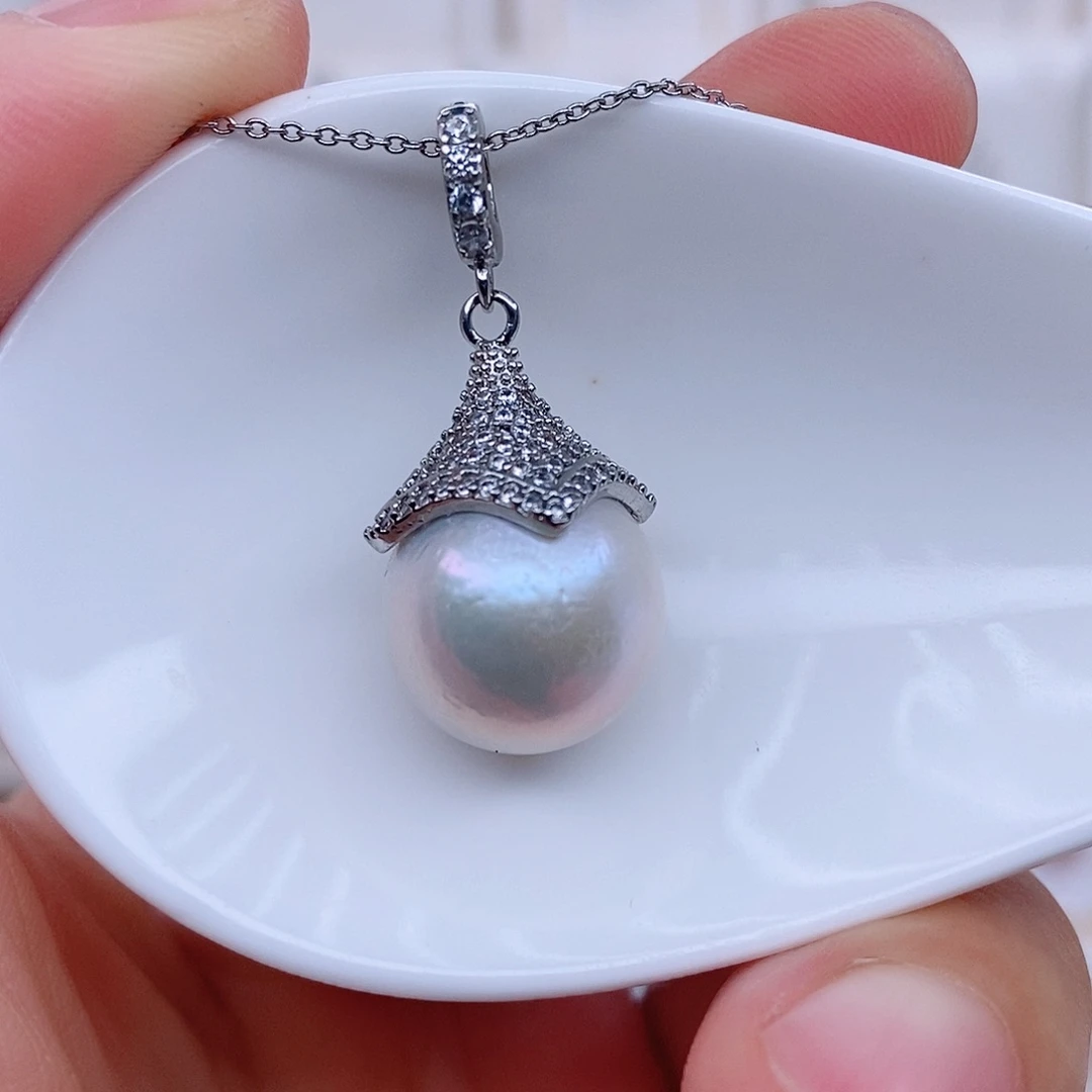 未镶嵌颈饰淡水珍珠