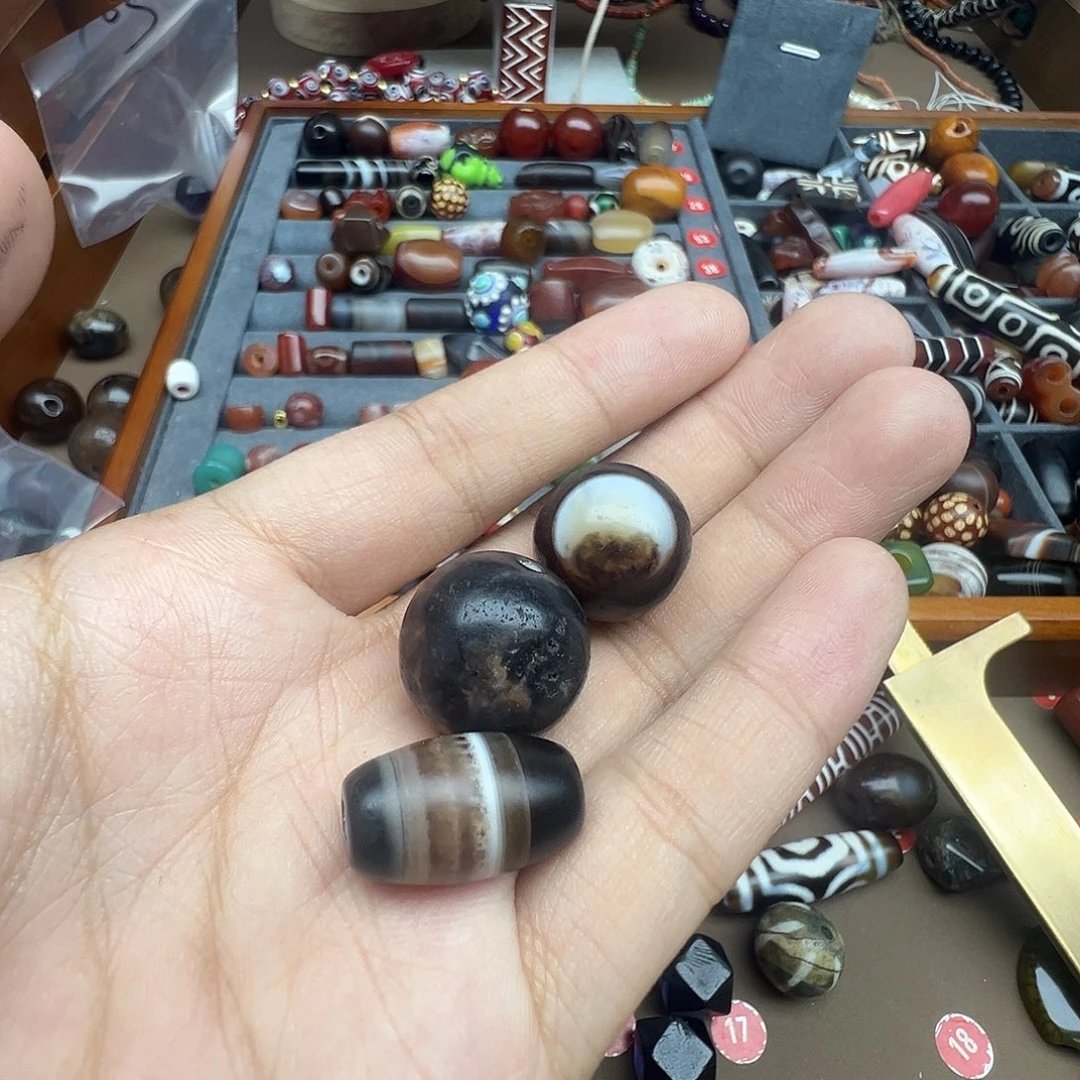 玛瑙/玉髓未镶嵌珠宝半成品