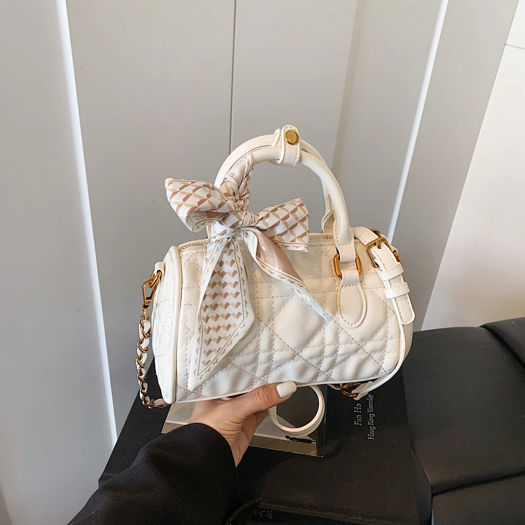 韩系简约枕头包包女2025新款时尚手提包菱格单肩包休闲通勤斜挎包