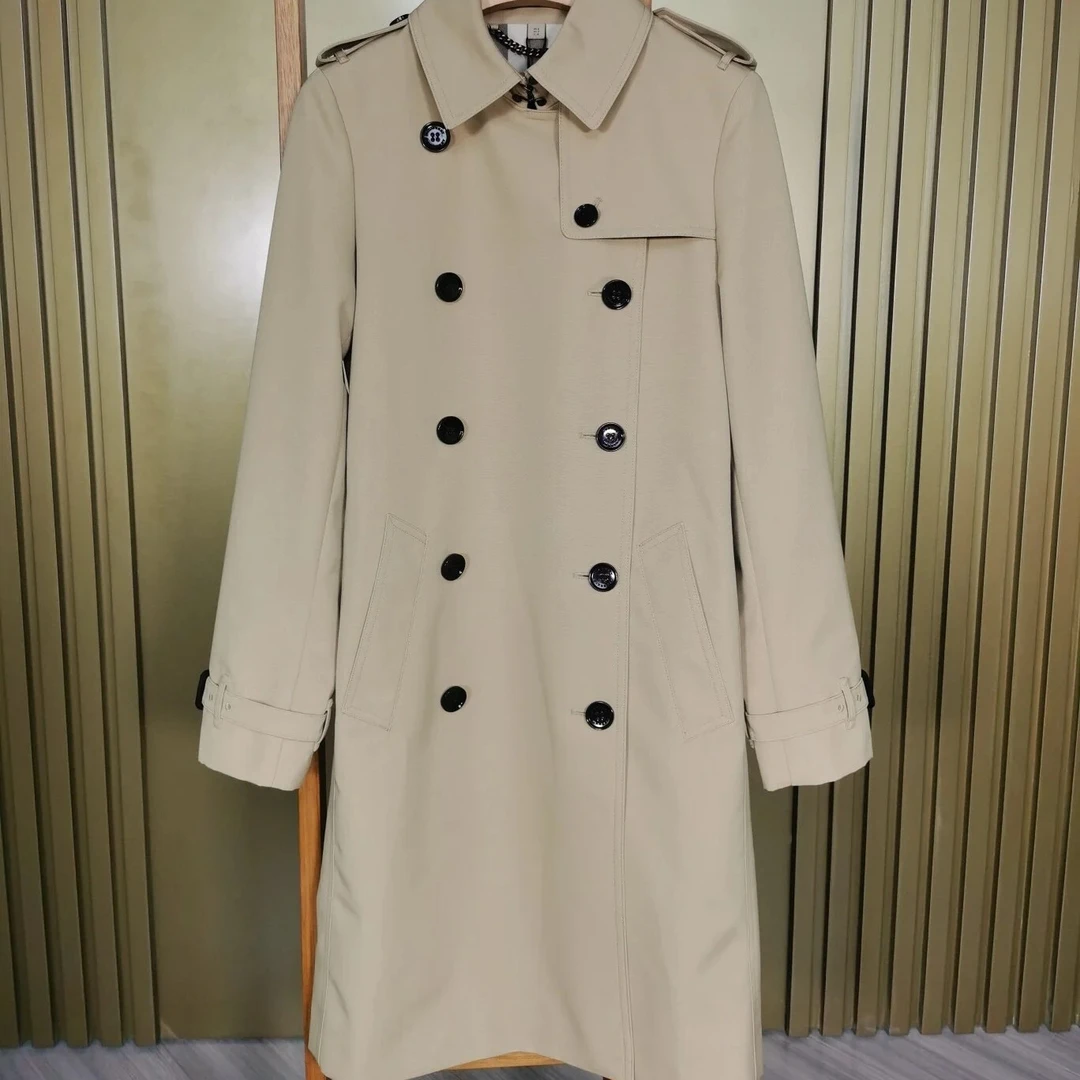 未使用 BURBERRY/博柏利 巴宝莉好看的外套