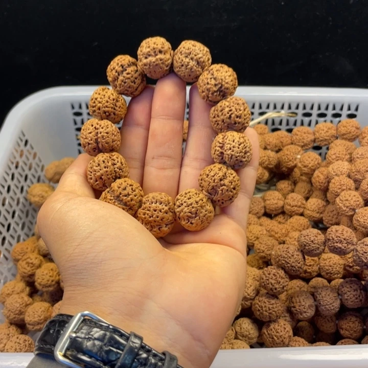 金刚菩提吊坠菠萝蜜