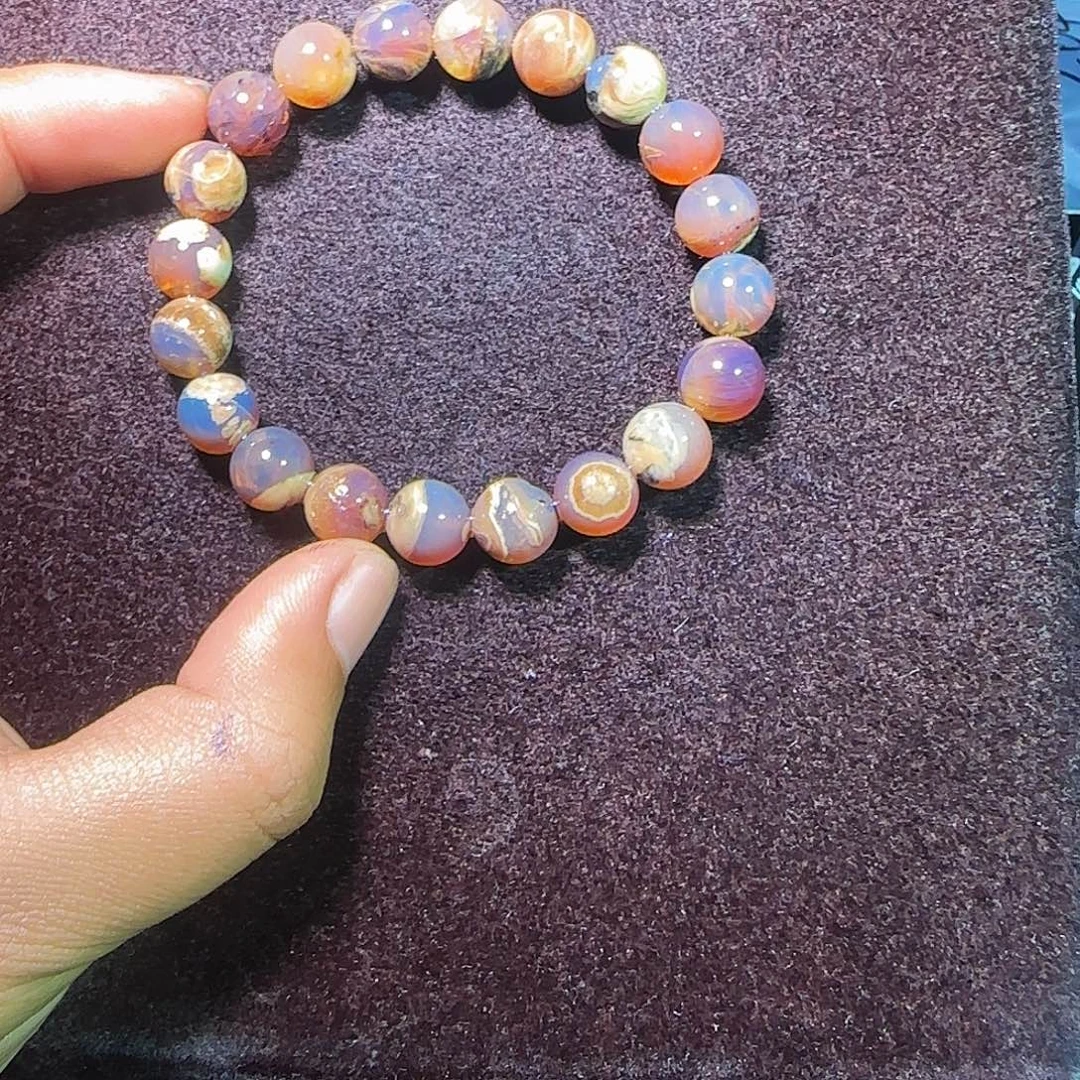 琥珀未镶嵌裸石琥珀