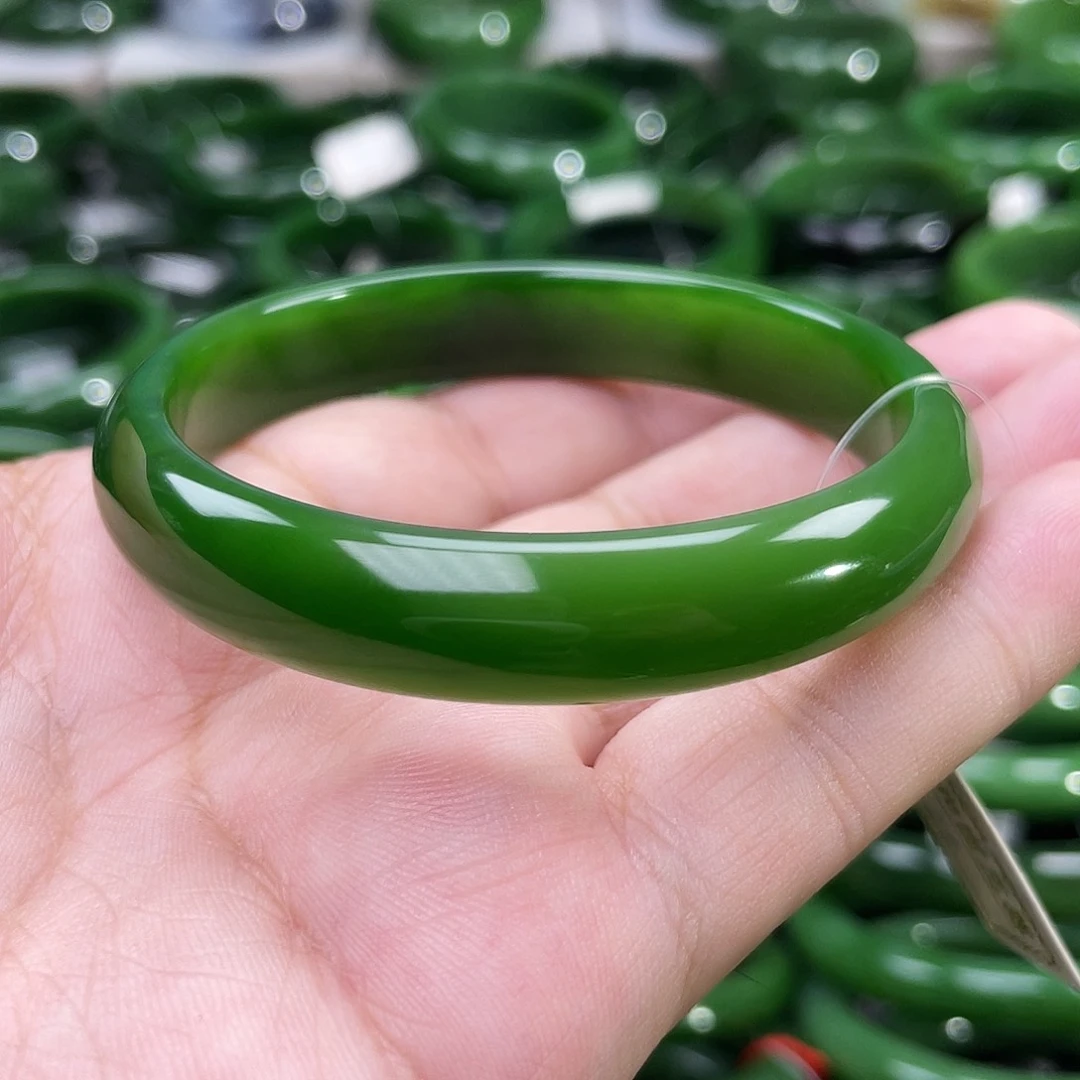 未镶嵌手镯和田玉（碧玉）